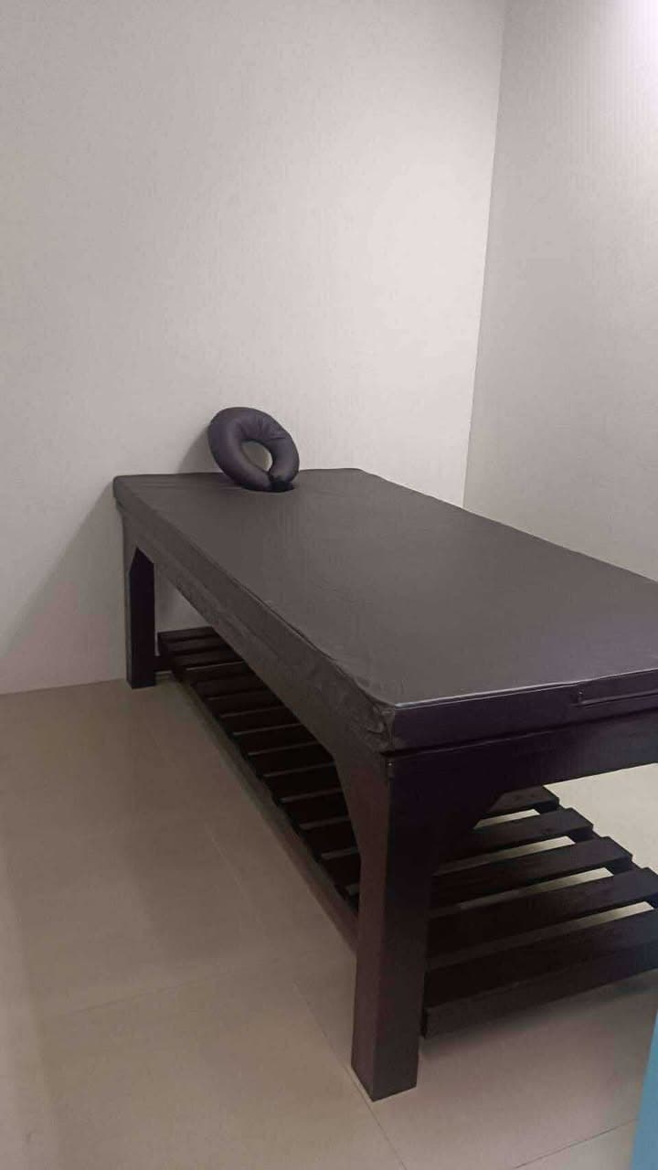 เตียงสปาไม้ สไตล์ธรรมชาติ - Image 1